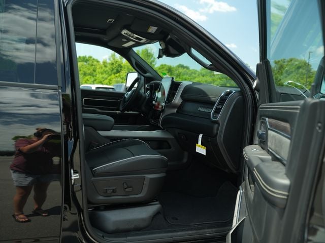 2026 RAM 2500 Laramie - Photo 19