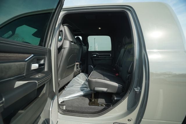 2026 RAM Ram 2500 RAM 2500 LARAMIE MEGA CAB 4X4 6'4' BOX