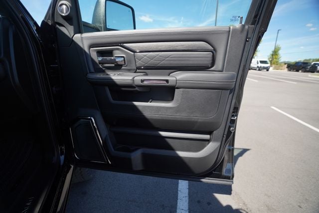 2026 RAM Ram 2500 RAM 2500 LIMITED CREW CAB 4X4 6'4' BOX