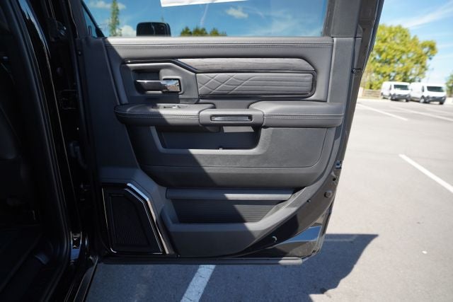 2026 RAM Ram 2500 RAM 2500 LIMITED CREW CAB 4X4 6'4' BOX