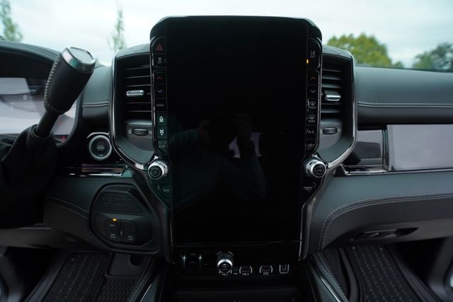 2026 RAM Ram 2500 RAM 2500 LIMITED CREW CAB 4X4 6'4' BOX