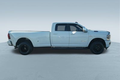 2026 RAM 3500 Laramie Crew Cab 4x4 8' Box