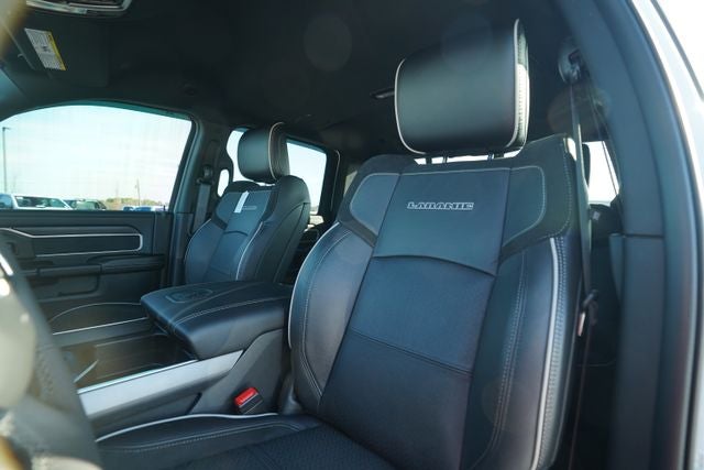 2026 RAM 3500 Laramie Crew Cab 4x4 8' Box