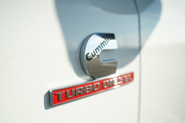 2026 RAM 3500 Laramie Crew Cab 4x4 8' Box