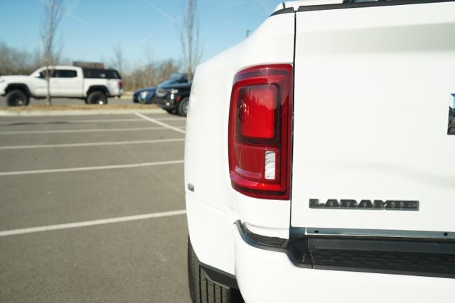 2026 RAM 3500 Laramie Crew Cab 4x4 8' Box