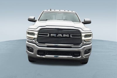 2020 RAM 3500 Laramie Crew Cab 4x4 8' Box