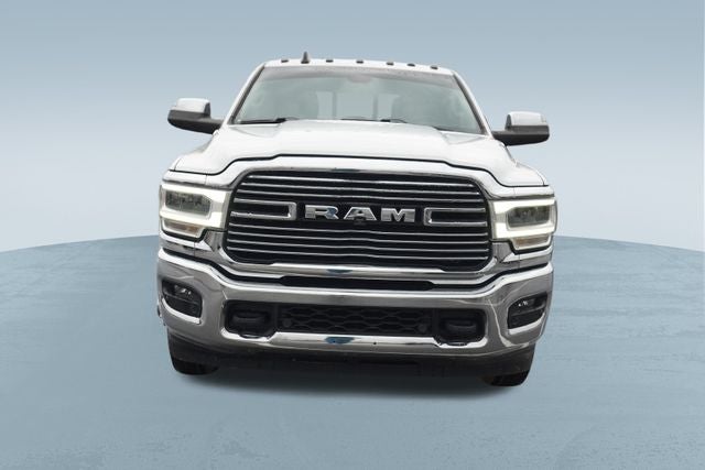 2020 RAM 3500 Laramie Crew Cab 4x4 8' Box