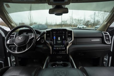 2020 RAM 3500 Laramie Crew Cab 4x4 8' Box