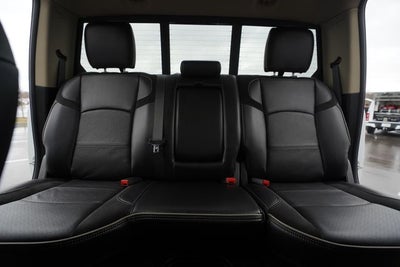 2020 RAM 3500 Laramie Crew Cab 4x4 8' Box