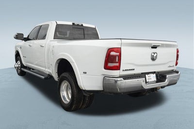 2020 RAM 3500 Laramie Crew Cab 4x4 8' Box