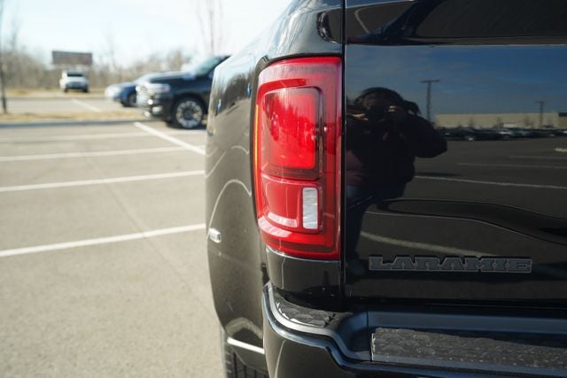 2026 RAM Ram 3500 RAM 3500 LARAMIE MEGA CAB 4X4 6'4' BOX