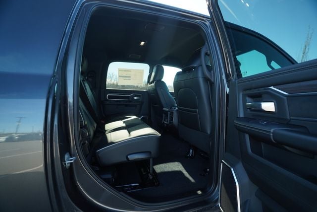 2026 RAM Ram 3500 RAM 3500 LARAMIE MEGA CAB 4X4 6'4' BOX