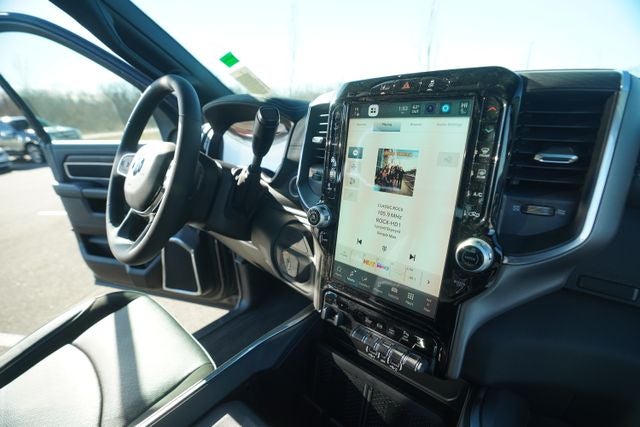 2026 RAM Ram 3500 RAM 3500 LARAMIE MEGA CAB 4X4 6'4' BOX