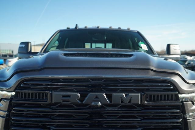 2026 RAM Ram 3500 RAM 3500 LARAMIE MEGA CAB 4X4 6'4' BOX