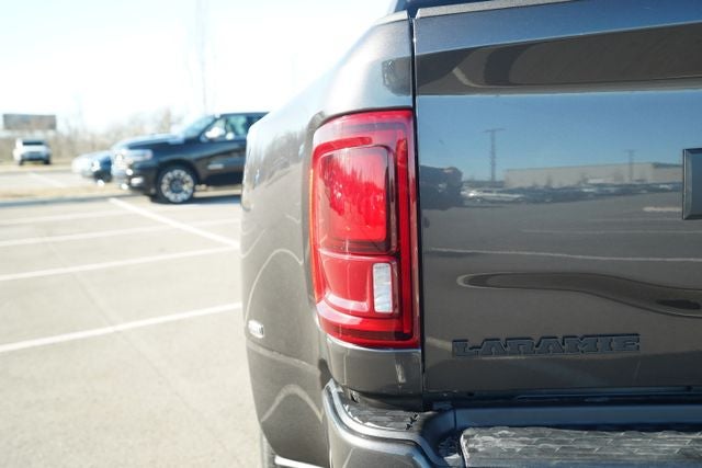 2026 RAM Ram 3500 RAM 3500 LARAMIE MEGA CAB 4X4 6'4' BOX