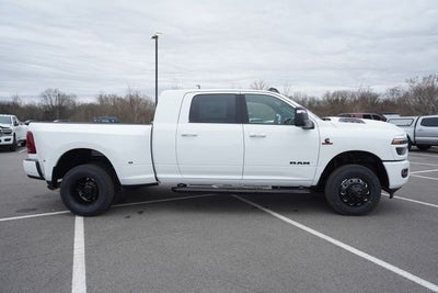 2026 RAM Ram 3500 RAM 3500 LARAMIE MEGA CAB 4X4 6'4' BOX