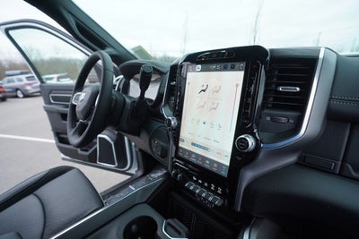 2026 RAM Ram 3500 RAM 3500 LARAMIE MEGA CAB 4X4 6'4' BOX