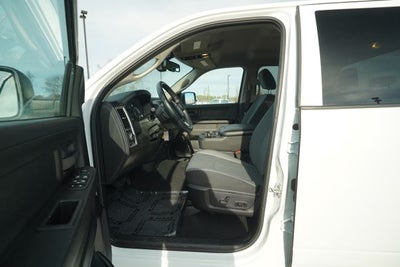 2023 RAM 1500 Classic Tradesman Crew Cab 4x4 5'7' Box