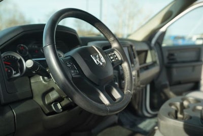 2023 RAM 1500 Classic Tradesman Crew Cab 4x4 5'7' Box