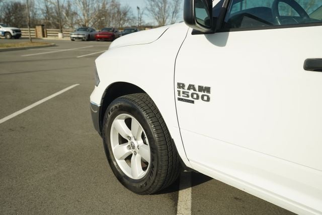 2023 RAM 1500 Classic Tradesman Crew Cab 4x4 5'7' Box