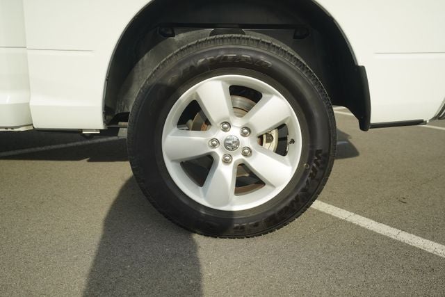 2023 RAM 1500 Classic Tradesman Crew Cab 4x4 5'7' Box