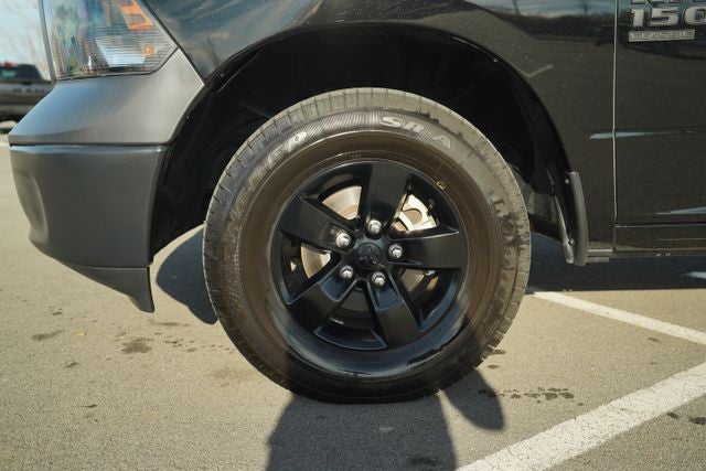 2023 RAM 1500 Classic Tradesman Crew Cab 4x4 5'7' Box