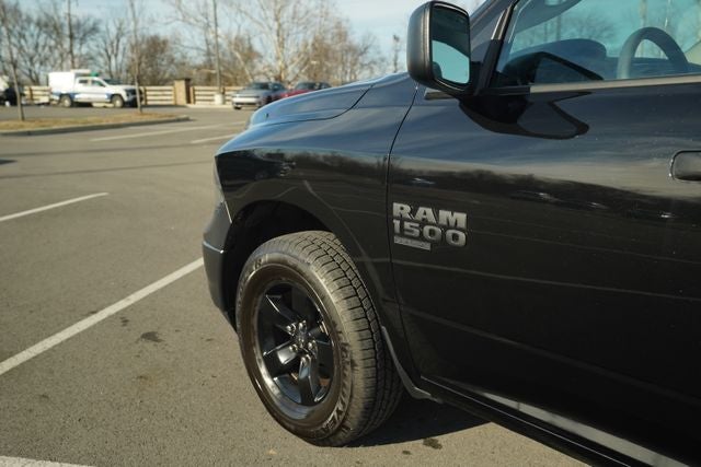 2023 RAM 1500 Classic Tradesman Crew Cab 4x4 5'7' Box