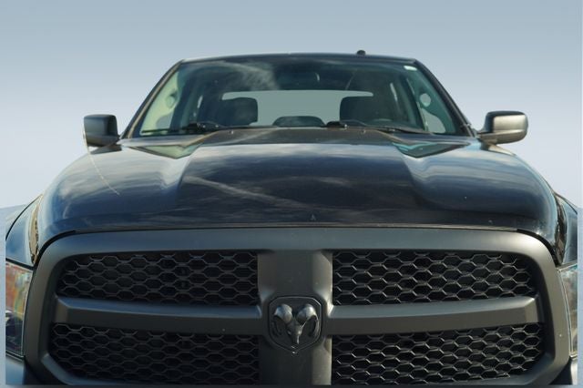 2023 RAM 1500 Classic Tradesman Crew Cab 4x4 5'7' Box