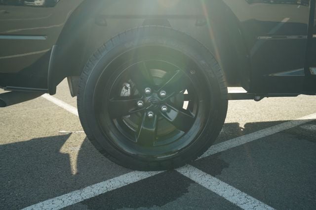 2023 RAM 1500 Classic Tradesman Crew Cab 4x4 5'7' Box