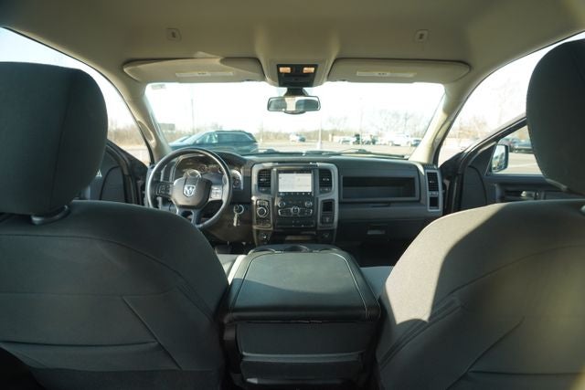 2023 RAM 1500 Classic Tradesman Crew Cab 4x4 5'7' Box