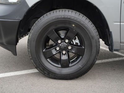 2023 RAM 1500 Classic Tradesman Crew Cab 4x4 5'7' Box