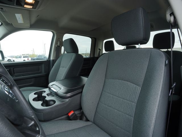 2023 RAM 1500 Classic Tradesman Crew Cab 4x4 5'7' Box