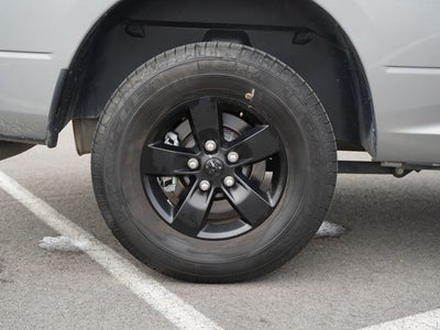 2023 RAM 1500 Classic Tradesman Crew Cab 4x4 5'7' Box