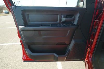 2023 RAM 1500 Classic Tradesman Crew Cab 4x4 5'7' Box