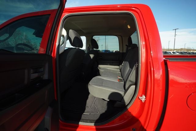 2023 RAM 1500 Classic Tradesman Crew Cab 4x4 5'7' Box