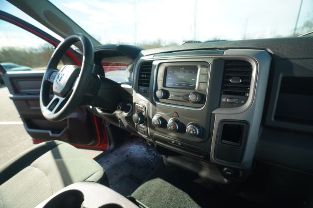 2023 RAM 1500 Classic Tradesman Crew Cab 4x4 5'7' Box