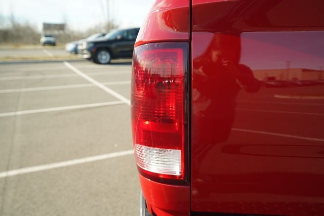 2023 RAM 1500 Classic Tradesman Crew Cab 4x4 5'7' Box