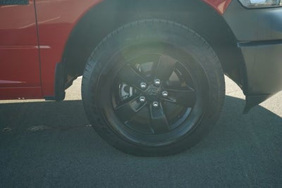 2023 RAM 1500 Classic Tradesman Crew Cab 4x4 5'7' Box