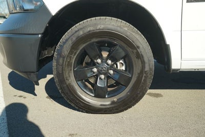 2023 RAM 1500 Classic Tradesman Crew Cab 4x4 5'7' Box