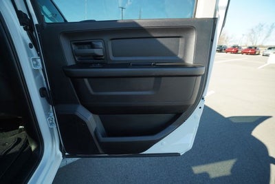 2023 RAM 1500 Classic Tradesman Crew Cab 4x4 5'7' Box