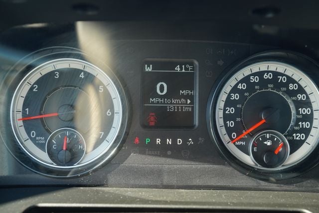 2023 RAM 1500 Classic Tradesman Crew Cab 4x4 5'7' Box