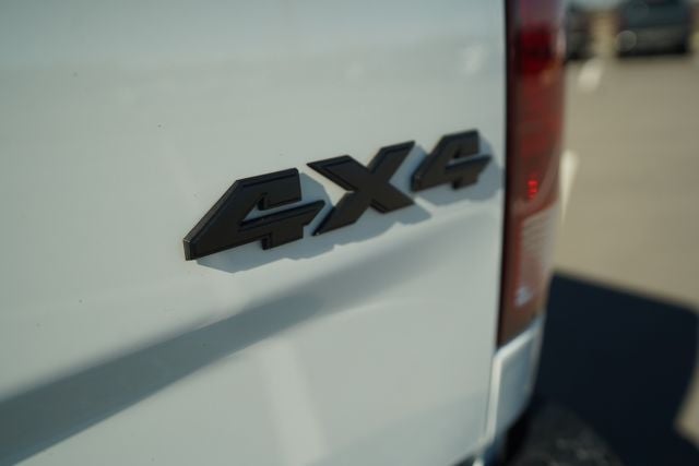 2023 RAM 1500 Classic Tradesman Crew Cab 4x4 5'7' Box