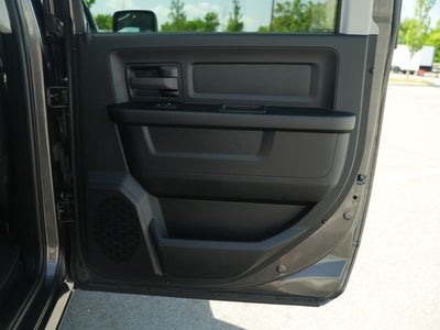 2023 RAM 1500 Classic Tradesman Crew Cab 4x4 5'7' Box