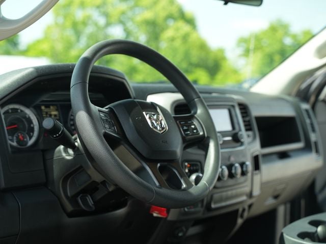 2023 RAM 1500 Classic Tradesman Crew Cab 4x4 5'7' Box