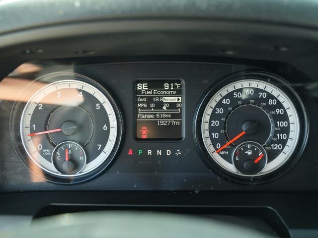 2023 RAM 1500 Classic Tradesman Crew Cab 4x4 5'7' Box