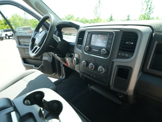 2023 RAM 1500 Classic Tradesman Crew Cab 4x4 5'7' Box
