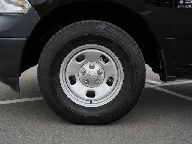 2023 RAM 1500 Classic Tradesman Crew Cab 4x4 5'7' Box