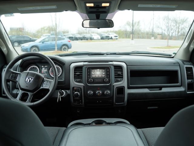 2023 RAM 1500 Classic Tradesman Crew Cab 4x4 5'7' Box