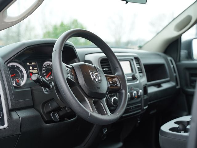 2023 RAM 1500 Classic Tradesman Crew Cab 4x4 5'7' Box