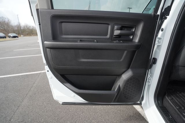 2023 RAM 1500 Classic Tradesman Crew Cab 4x4 5'7' Box